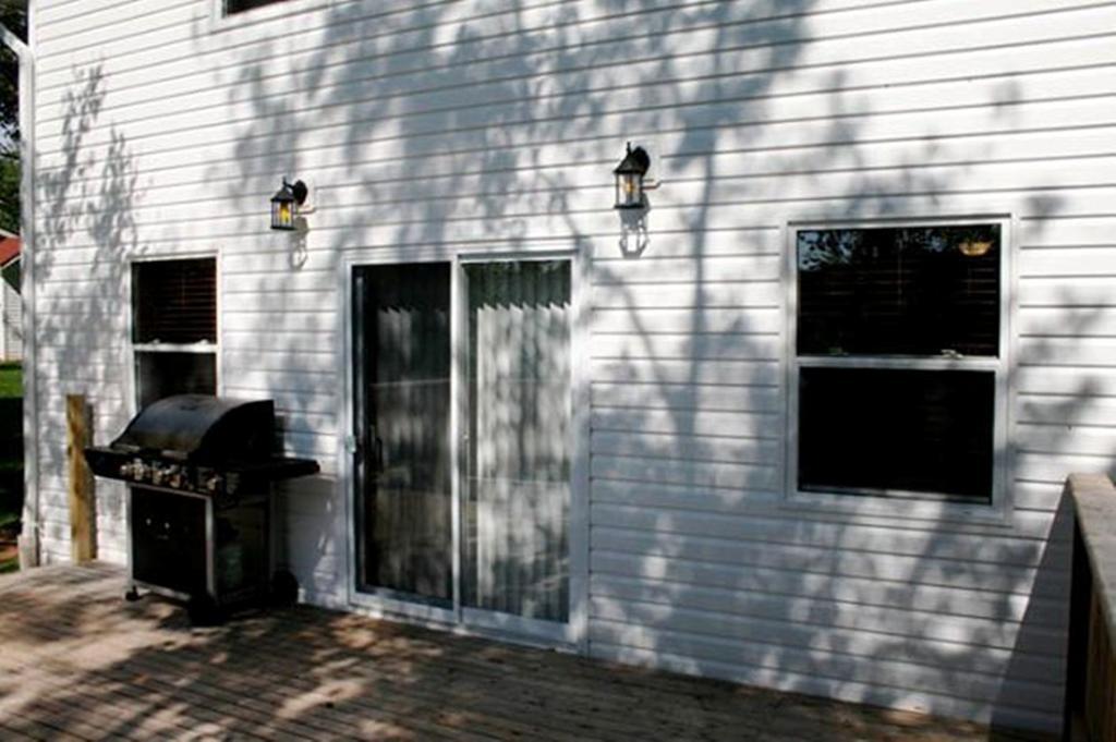Lanes Riverhouse Inn & Cottages Montague Værelse billede