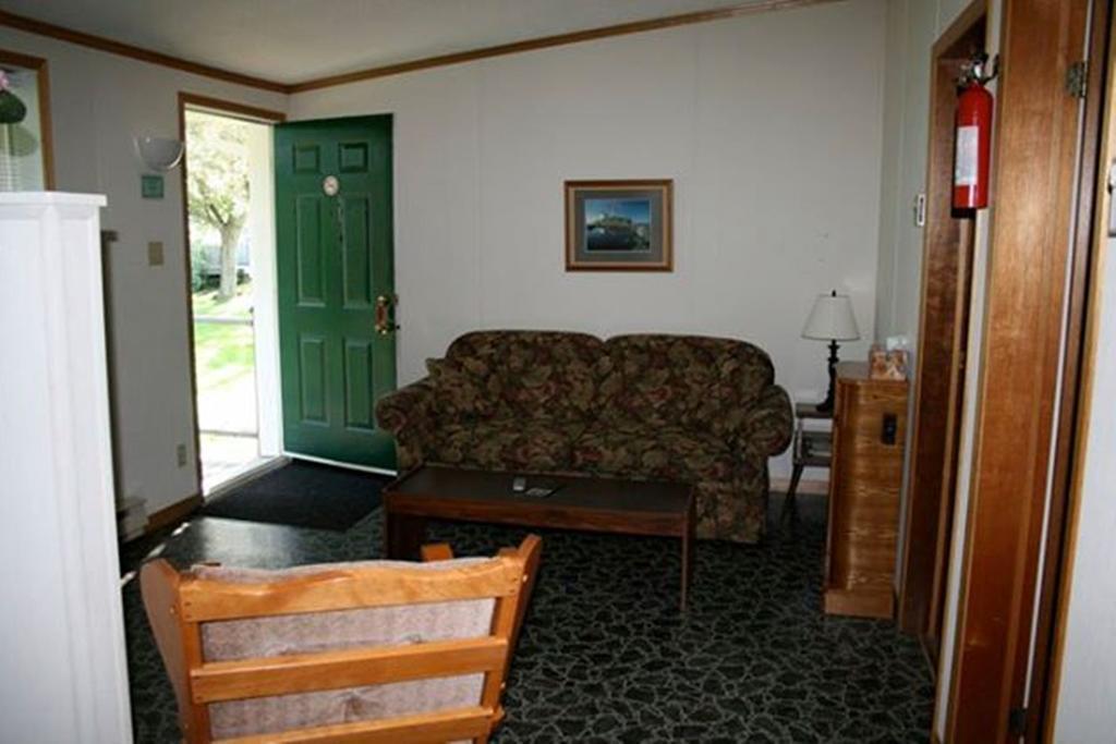 Lanes Riverhouse Inn & Cottages Montague Værelse billede